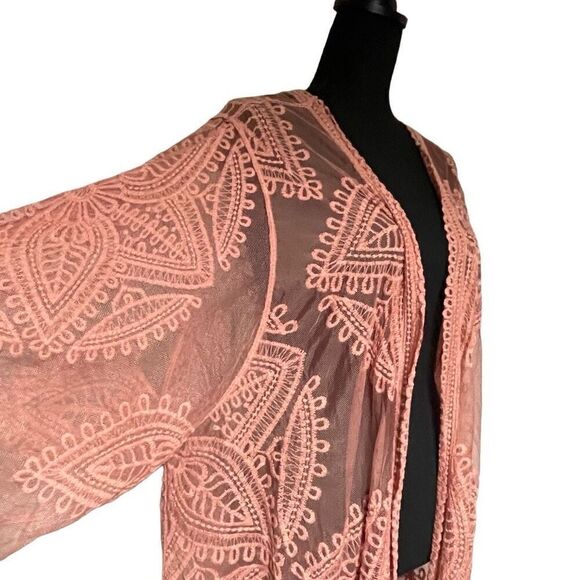 Dusty Mauve Short Sleeve Crocheted Festival Kimono - Picture 2 of 5